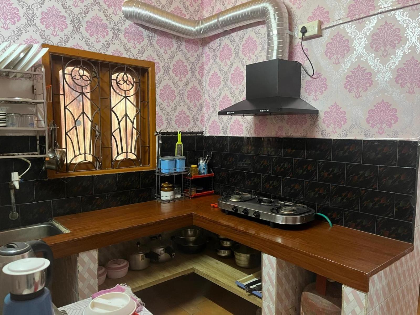 Amazing Homestay グワーハーティー エクステリア 写真