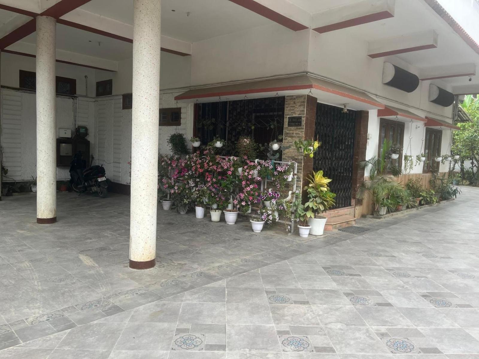 Amazing Homestay グワーハーティー エクステリア 写真